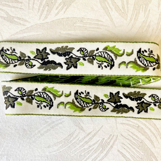    Green_Leaf_Jacquard_Ribbon