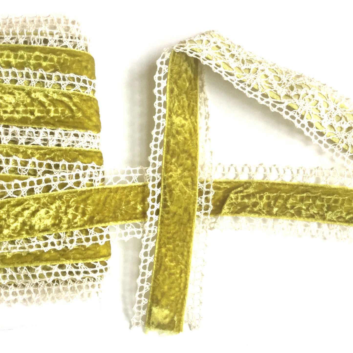 green velvet & crochet lace 1.5" ribbon
