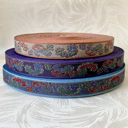 Metallic_Paisley_Tapestry_Jacquard_Ribbon