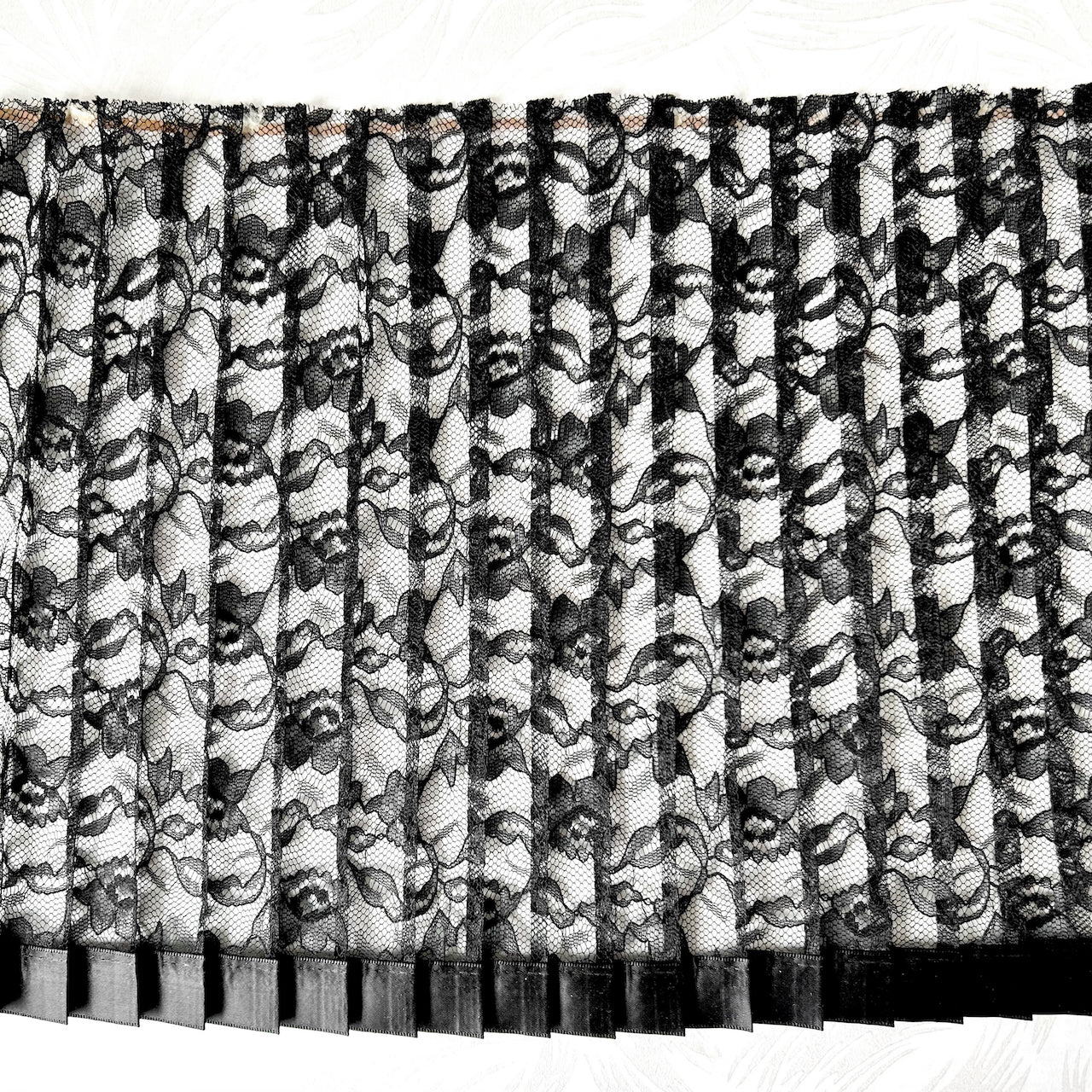    Pleated_Tulle_Lace