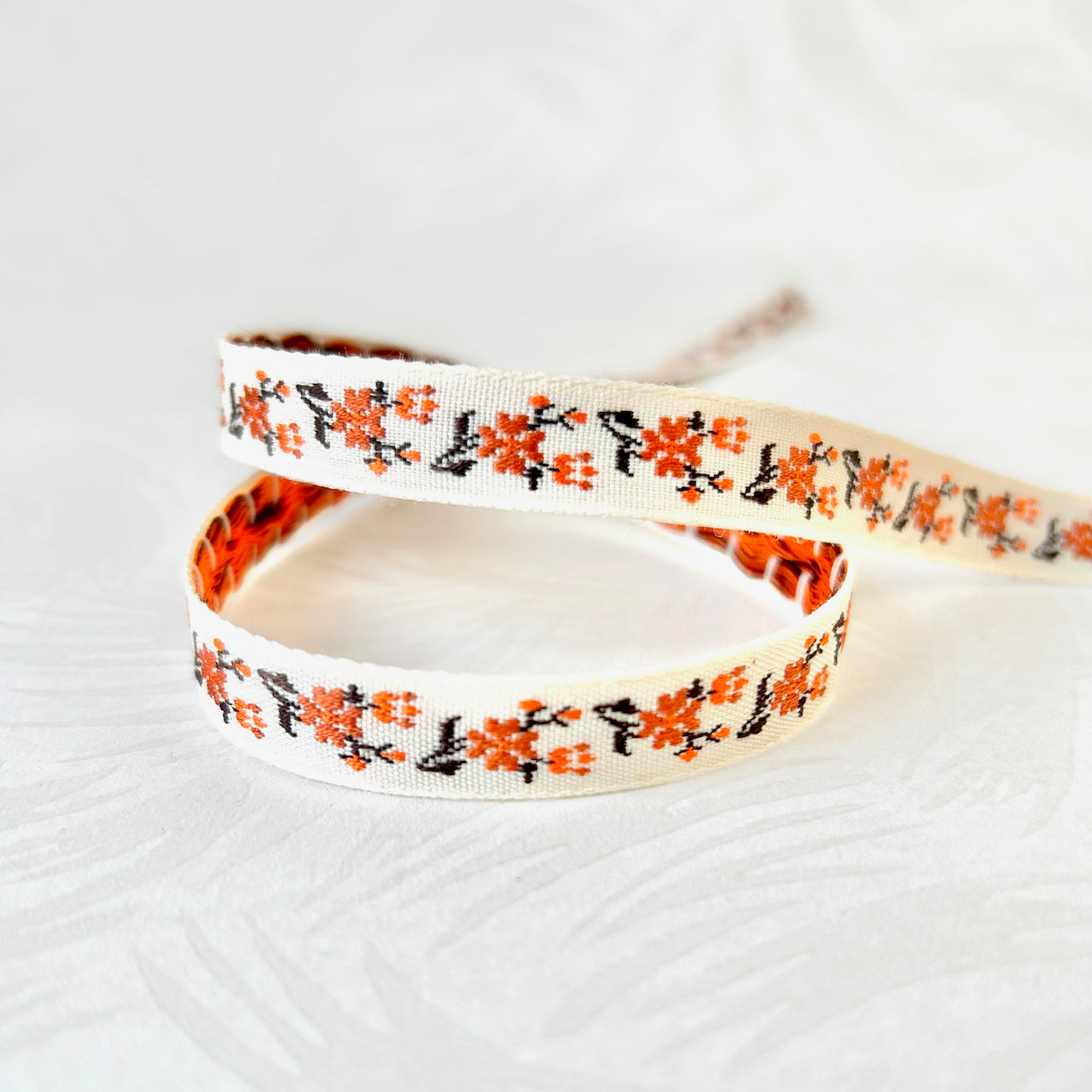    Pretty_Floral_Jacquard_Ribbon