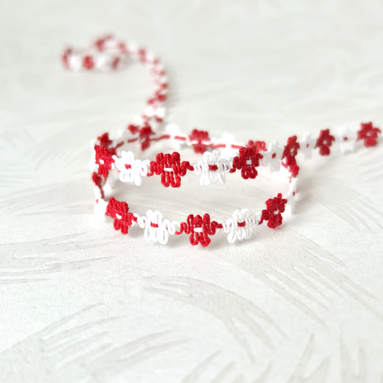 Red_White_Floral_Rococo_Braid