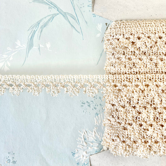Scallop_Loop_Venice_Lace