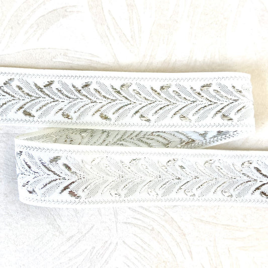 Metallic Leaf Jacquard - Multiple Colorways