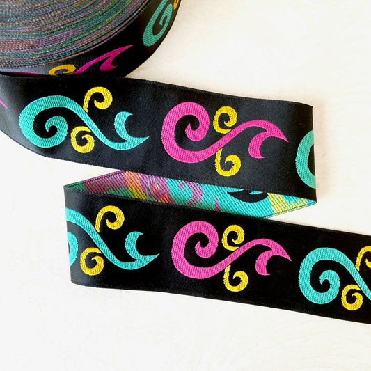 Swirls_Jacquard_Ribbon