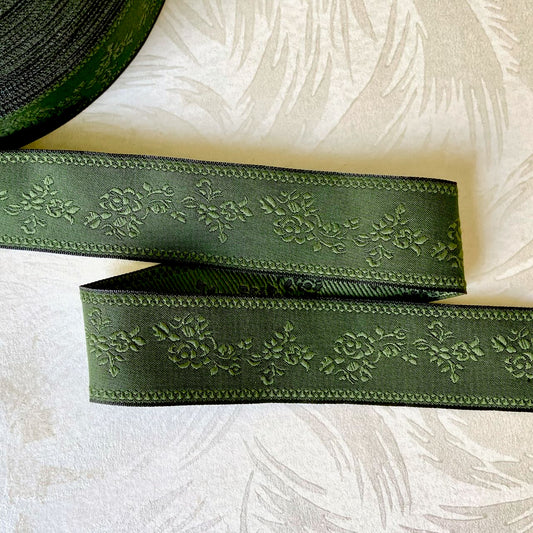     Tonal_Floral_Jacquard_Ribbon