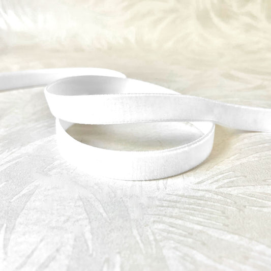 White_Velvet_Ribbon